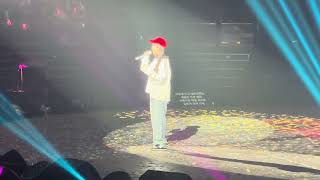 IU (아이유) - Secret Garden (비밀의 화원) Fancam @240406 IU H.E.R. CONCERT in Taipei (Encore)