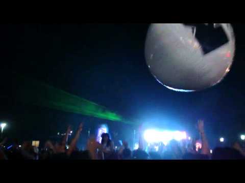 Clarity (Zedd) / I Love It (Icona Pop) Tiesto Remix - UMF 2014 Buenos Aires