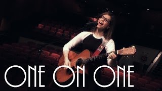 ONE ON ONE: Lisa Loeb May 22nd, 2014 New York City Full Set