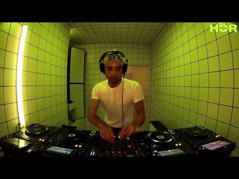 Mass Invites - Oktobr / August 31 / 9pm-10pm