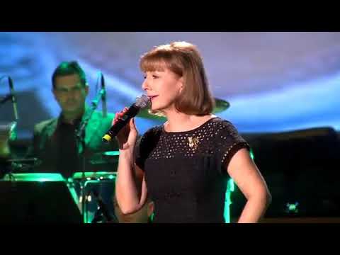 ISMETA DERVOZ  -  "ZEMLJO MOJA"