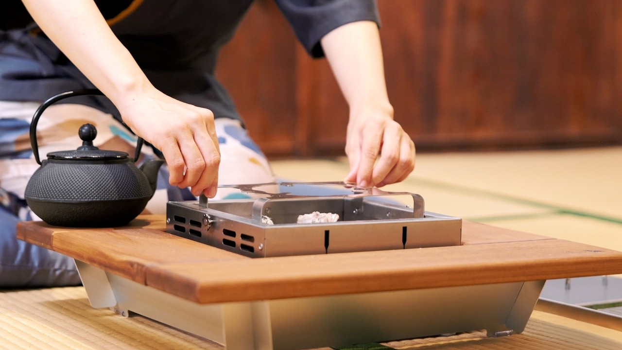 日本の古き良き囲炉裏を現代の技術で鉄板から製造するプロセス！鉄板加工職人による匠の技