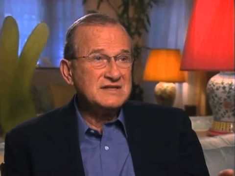 Larry Gelbart on the laugh track on "M.A.S.H" - EMMYTVLEGENDS.ORG