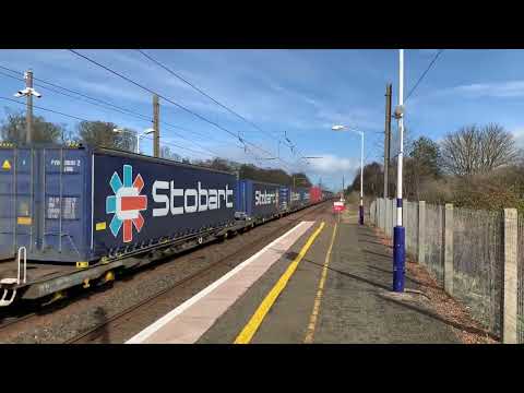 66703 Doncaster PSB pootles through Longniddry on 4E04 Mossend to Doncaster Iport