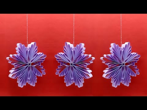 download lagu mp3 mp4 Decorating Paper Snowflakes With Glitter, download lagu Decorating Paper Snowflakes With Glitter gratis, unduh video klip Decorating Paper Snowflakes With Glitter