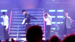 NKOTB New Kids on the Block Grown Man Nashville