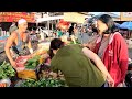 Suasana Pasar Tionghoa Singkawang Menjelang Hari Raya Imlek
