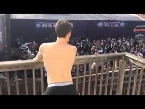 ..wenn die Nachbarn die Musik zu laut aufdrehen..