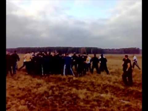 Miał małe czerwone plamki na głowie penisa, który jest Wzrost penisa Cheboksary