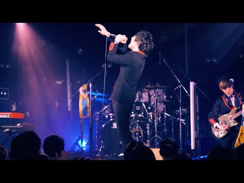 Official髭男dism - 「かキャットかで死ぬまで喧嘩しよう！」「異端なスター」（Official Live Video） のサムネイル