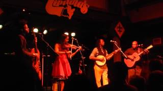 Carolina Chocolate Drops - Going Down the Road Feeling Bad (traditional cover)