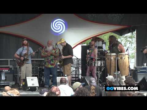 Lucid Performs "Po' Man" featuring George Warsaw at Gathering of the Vibes Music Festival 2012