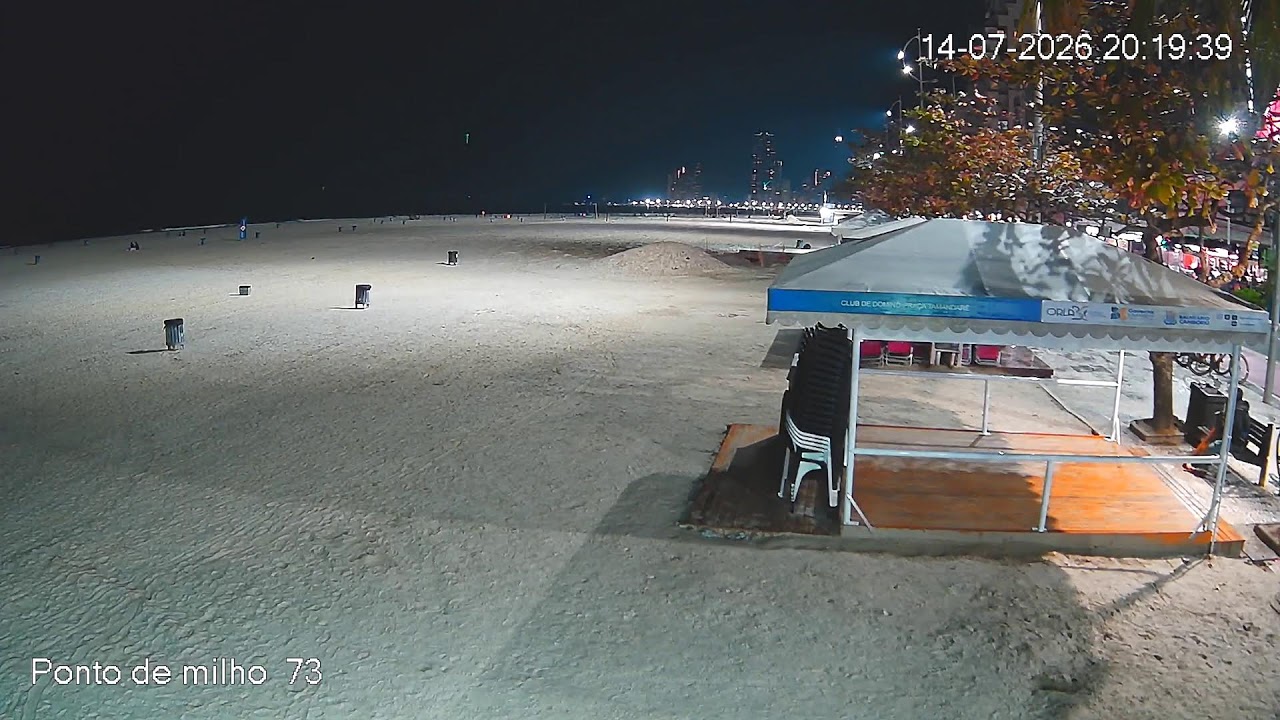 Live webcam view of Praia Central Skyline View