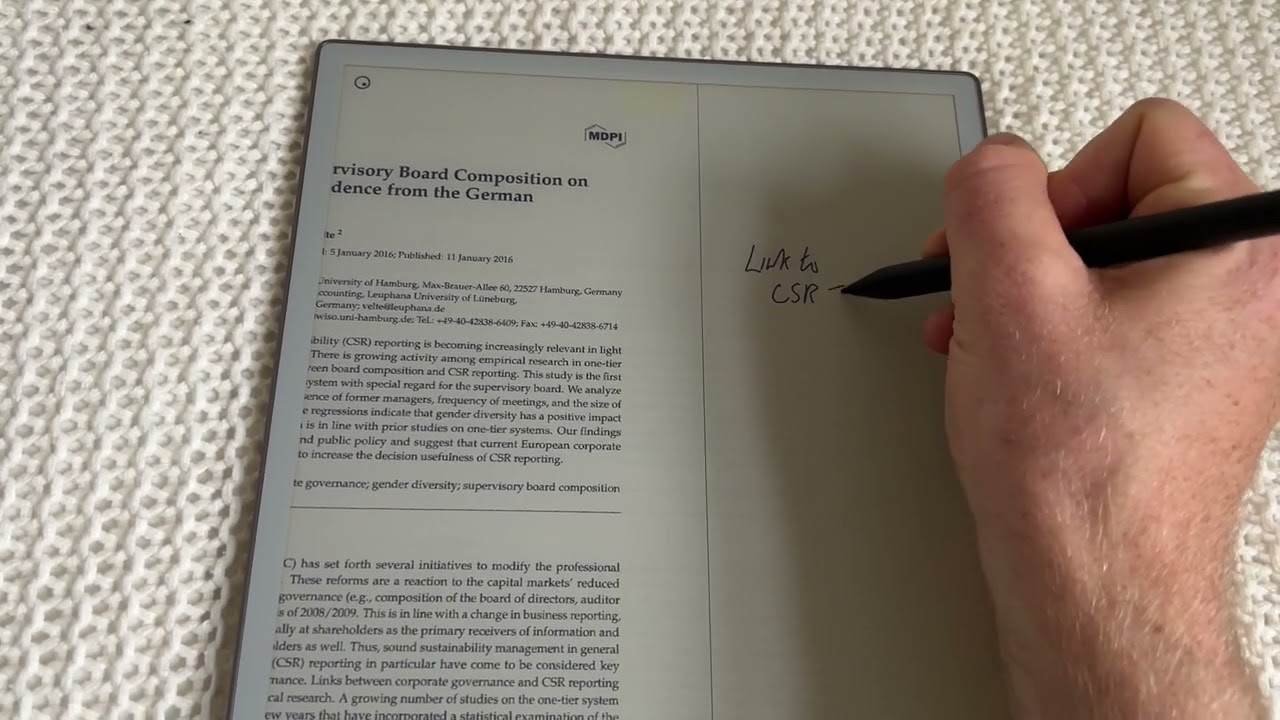 reMarkable Tip #12 - Swipe to Reveal Extra Writing Space on a PDF