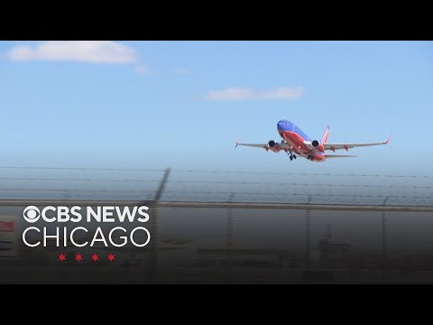 Runway at Midway closed to repair safety system