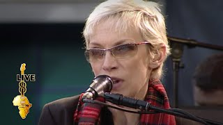 Annie Lennox - Sisters Are Doin&#39; It For Themselves (Live 8 2005)