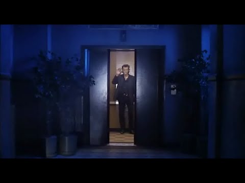 The Dark Half - Hallway Scene