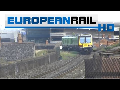 Iarnród Éireann Irish Rail Commuter 29000 DMU 29024 departing Drumcondra going to Dublin Connolly