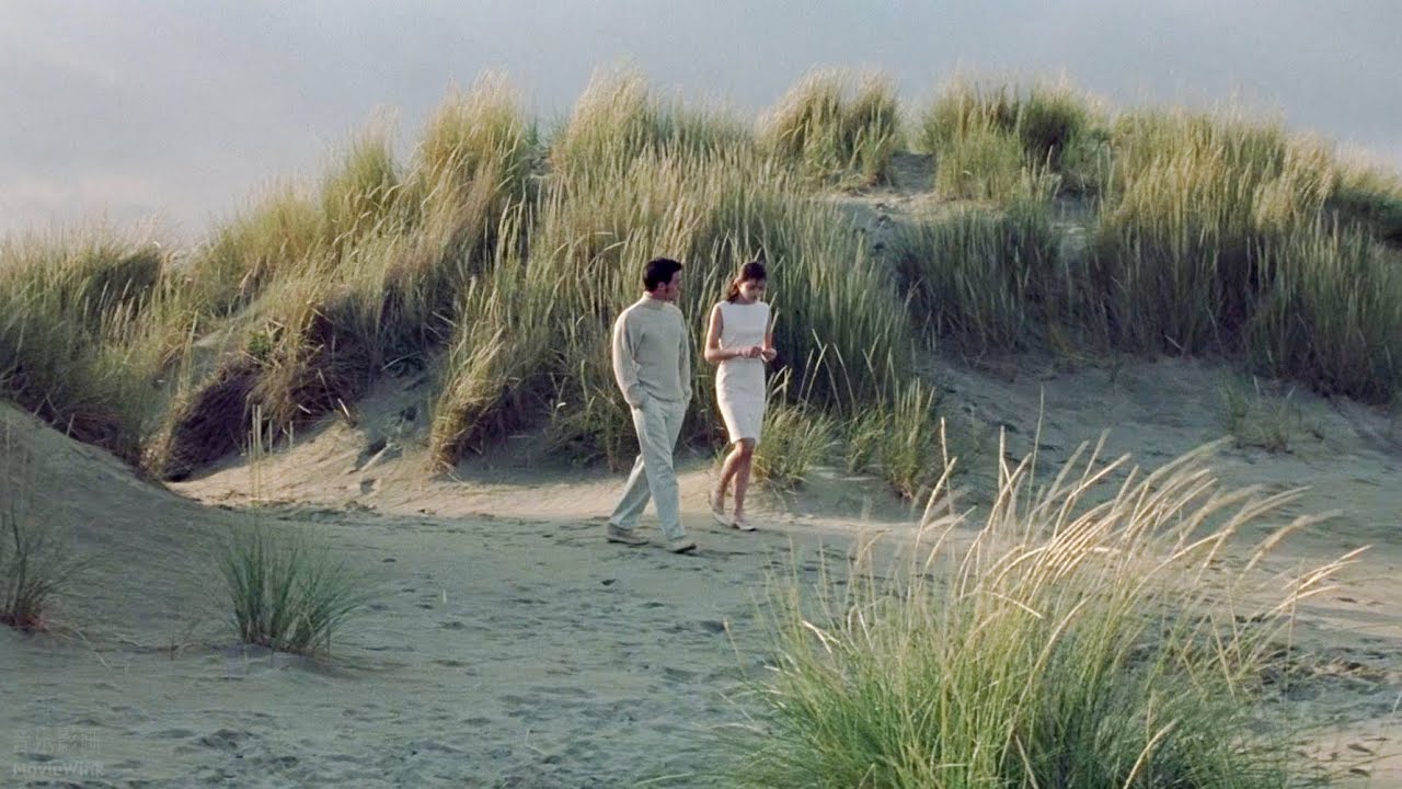 Romance (1999) Review: Desire, Distance, and the Price of Honesty