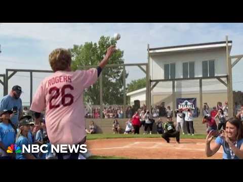 A League of Their Own' legacy inspires new generation of female baseball players