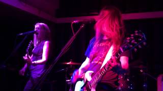 Veruca Salt performs 'Empty Bottle', 07.08.15