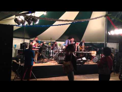 Molukse wijk Oosterwolde 50 jaar - Gastoptreden Joab Rumahloine