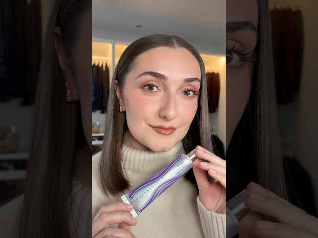 Vídeo relacionado con Chantecaille Just Skin Anti Smog Tinted Moisturizer SPF 15 - Alabaster 50g/1.7oz