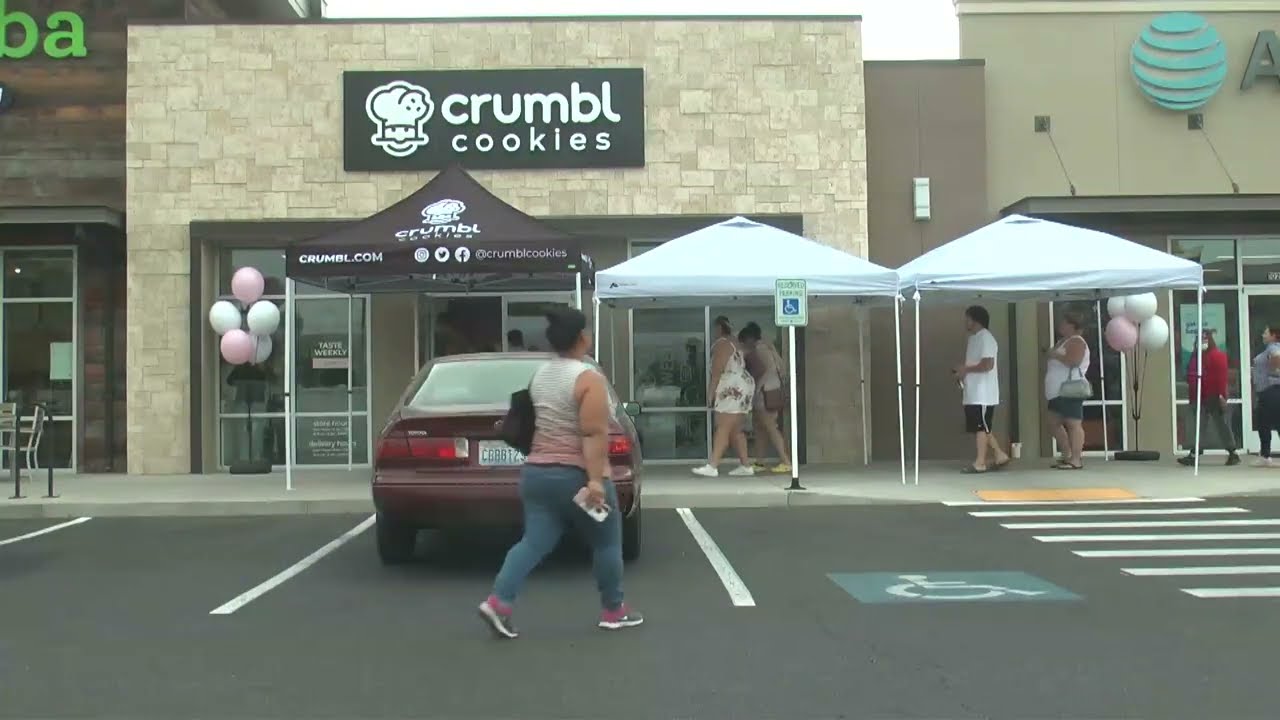 Yakima welcomes its first Crumbl Cookies location