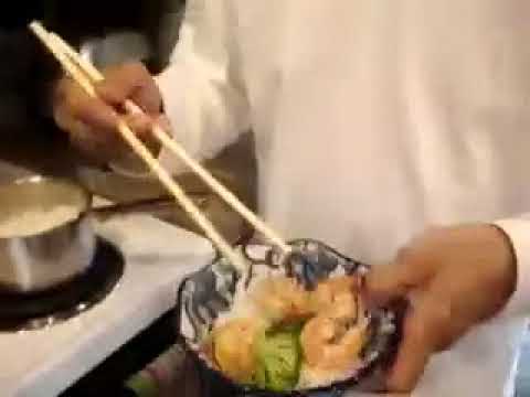 Super Quick an Easy Shrimp Stir Fry with Rice