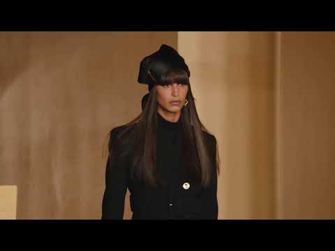 A look at Versace's digital fashion show