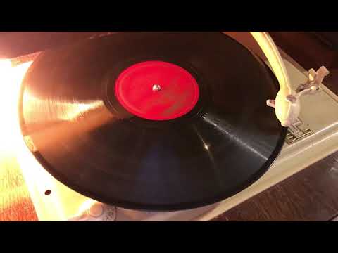 Chant des Partisans de l’Amour -  По долинам и по взгорьям - 1956