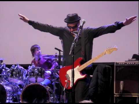 The Who - Pinball Wizard - London 2008 (20)