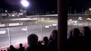 preview picture of video 'Mini Trux Main 5-15-10 Antioch Speedway'