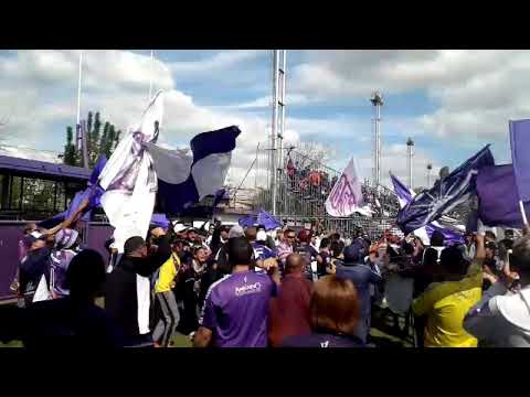 "La banda de campana. VILLA DALMINE" Barra: La Banda de Campana • Club: Villa Dálmine • País: Argentina