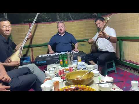 Uyghur Song - Wapadarim | Flowers and Nightingales