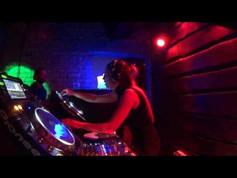 Veronika - Vergo Sound Showcase - Keller - 16dec2016