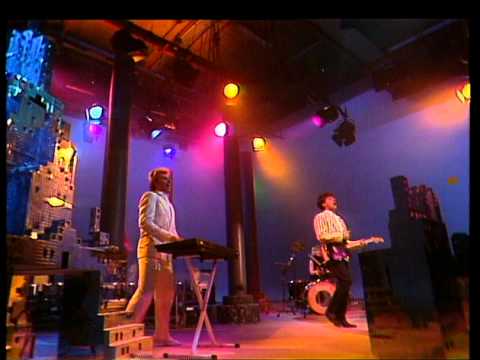 Like A Mountain - Eva De Roovere