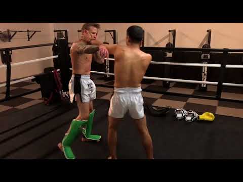 Kru Poj Clinch Techniques