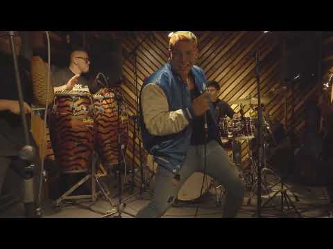 EL APRETON - HUGO CONGAS