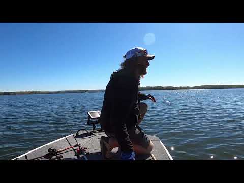 Woods Reservoir, first fishing video of the year