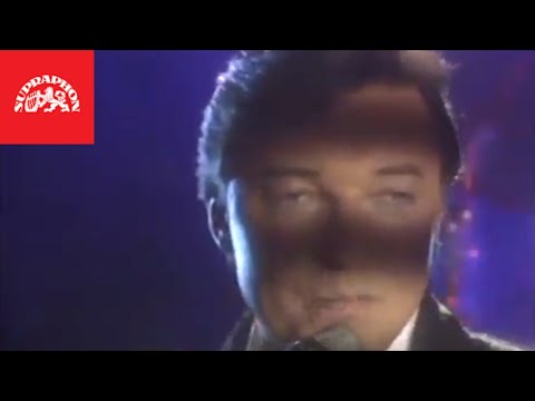 Karel Gott - Chyť své dny (oficiální video)