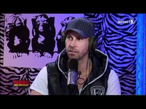 Jakobs standup i regnet lockade få - VAKNA! med The Voice