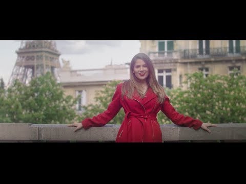 BONJOUR  - Laura Rizzotto (Official Music Video)