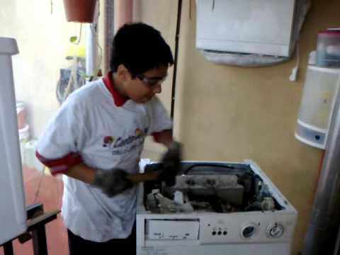 Lucas contra Lavarropas