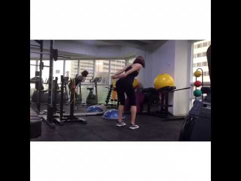 골반을 여는 요가 동작