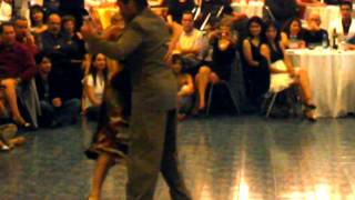 Ella es asi - Santiago Castro y Virginia Pandolfi