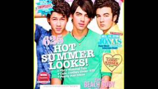 jonas brothers in the cover of seventeen