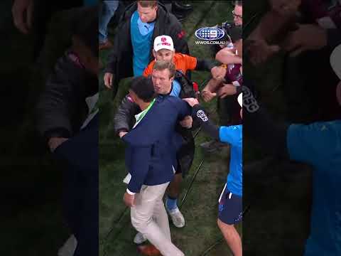 Vision of Olakau'atu's involvement in the Game III melee! ⚖️🎥#9WWOS #NRL #StateofOrigin