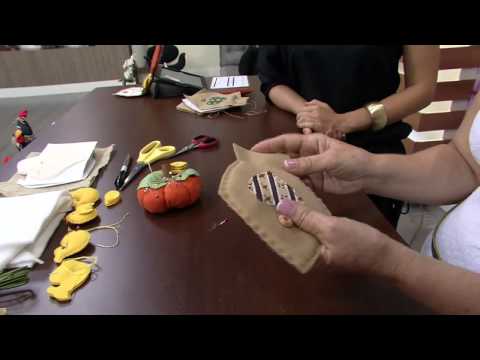 Mulher.com 04/04/2014 - Enfeite de porta casinha por Carmen Silvia