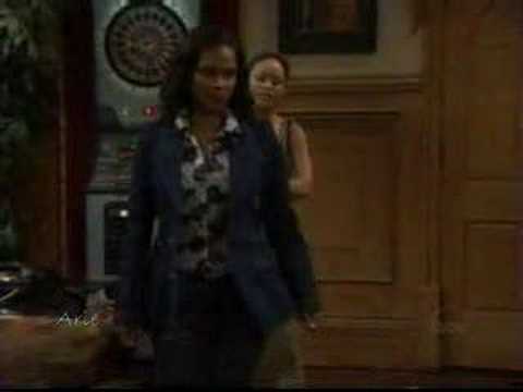GH 05.16.02 - Gia catches Sharifa snooping around